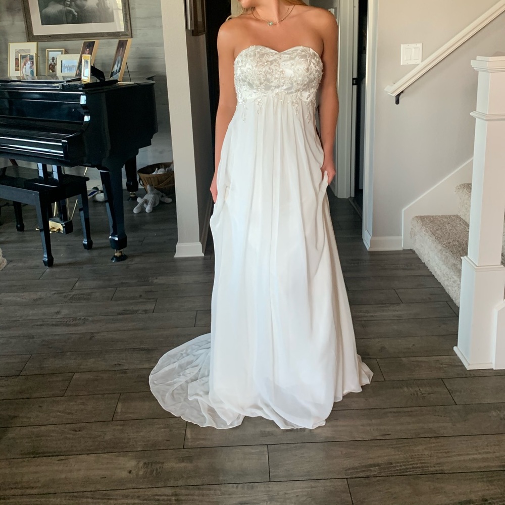 Wedding dress
